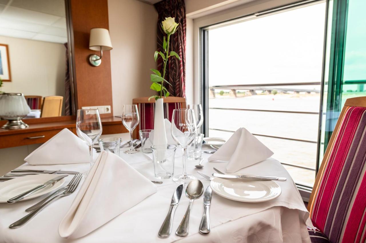 KD Hotelship Düsseldorf Comfort Plus Exterior foto